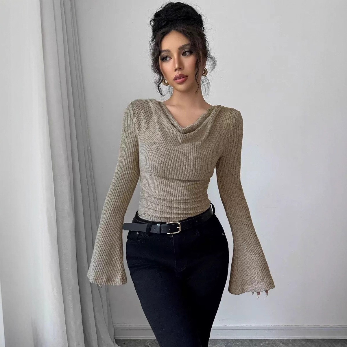 Blus Wanita Lengan Panjang War - Off Shoulder Top ulasan dan harga